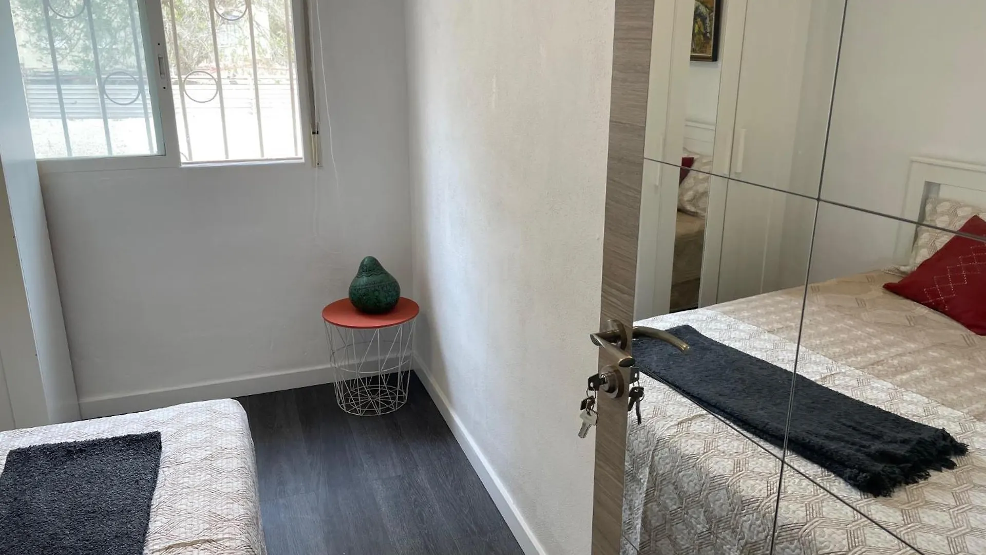 Apartment Near The Beach Malaga